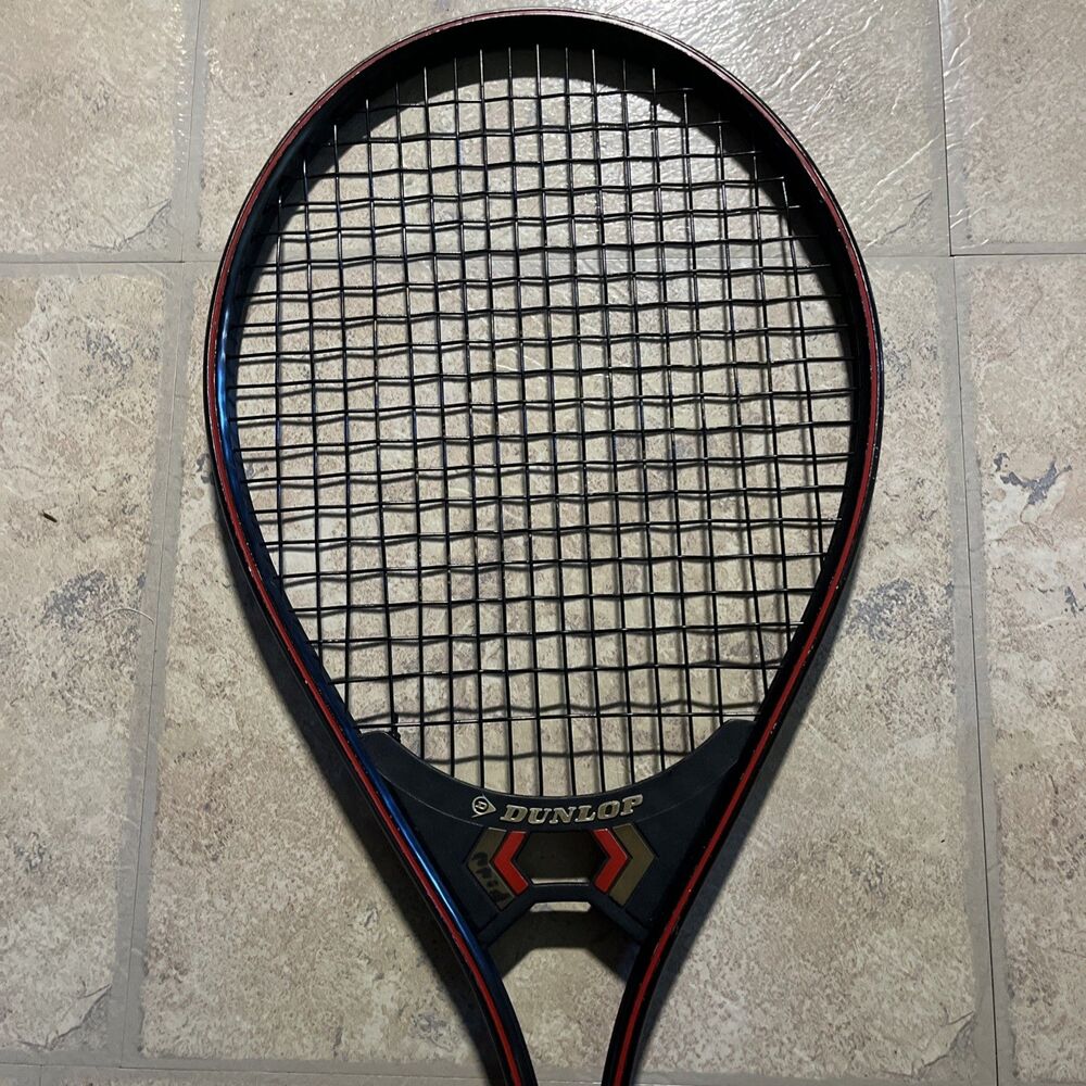 VTG Dumlop Max 200G graphite England tennis racquet 4 1/2 Grip